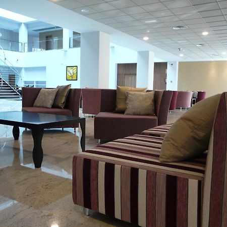 Hotel Ciudad De Ponferrada Buitenkant foto