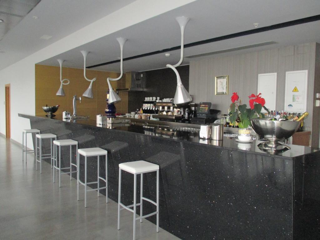 Hotel Ciudad De Ponferrada Buitenkant foto