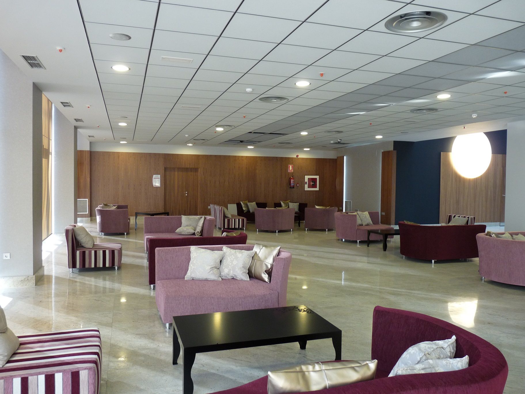 Hotel Ciudad De Ponferrada Buitenkant foto